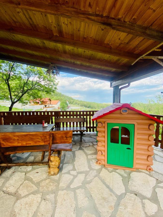 Mountain Village House Цетине Экстерьер фото